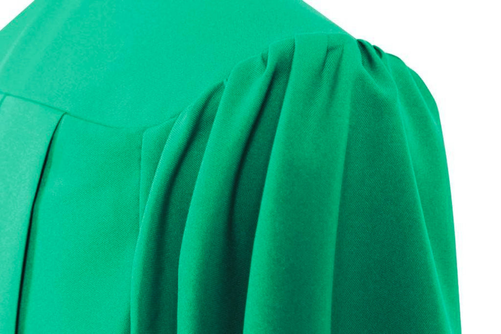 Cap_and_gown_tassels_graduation_emerald_green_shoulder