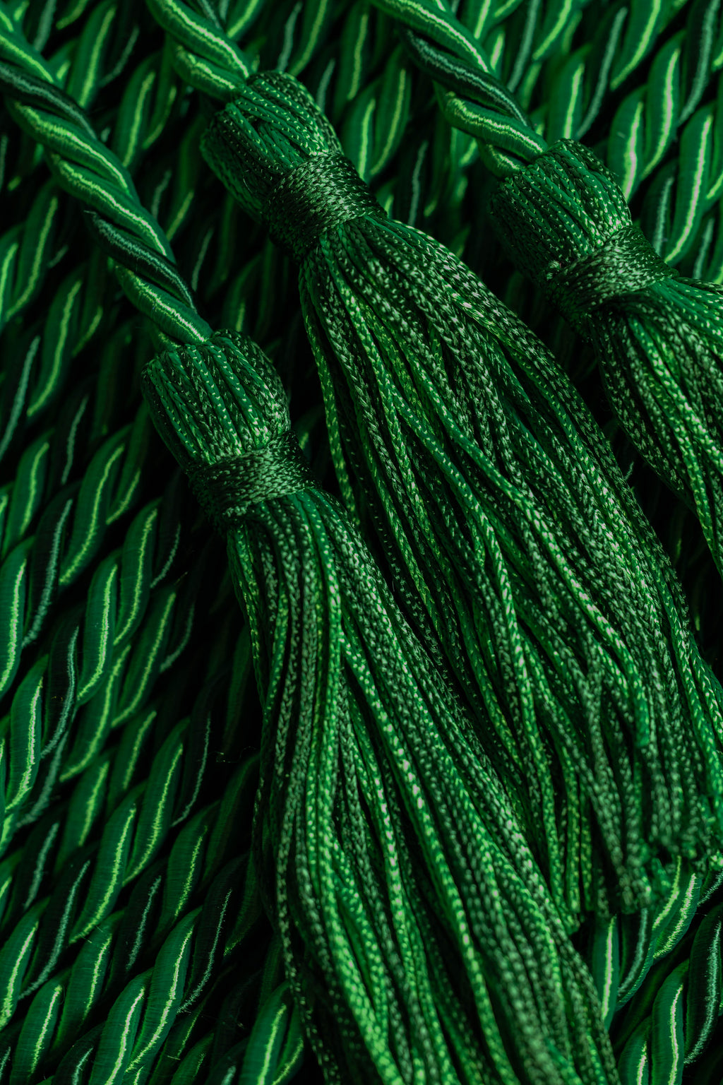 EMERALD, EMERALD, GREEN GRADUATION CORD, HONOR CORD