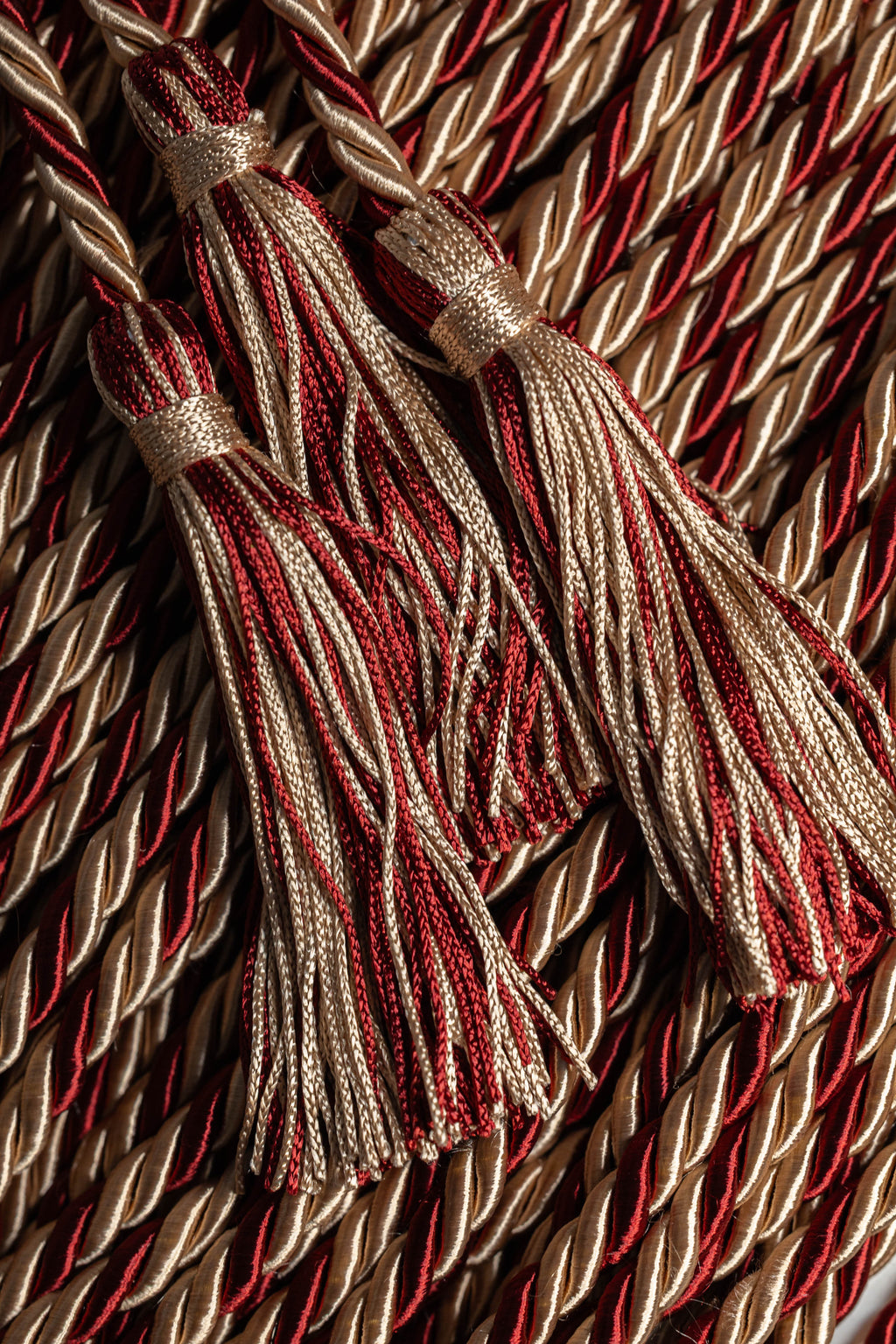 DRAB, DRAB, MAROON GRADUATION CORD, HONOR CORD