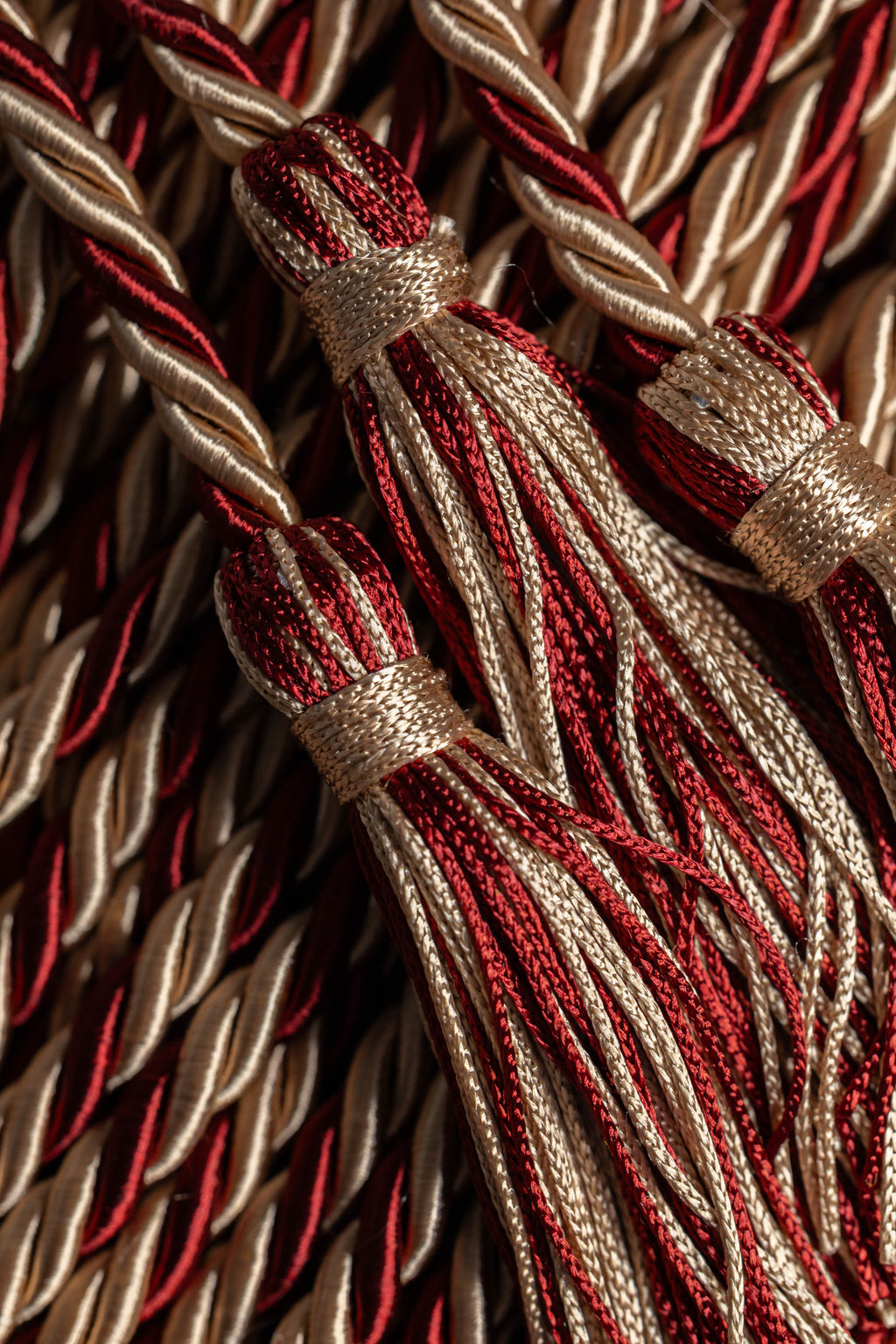 DRAB, DRAB, MAROON GRADUATION CORD, HONOR CORD